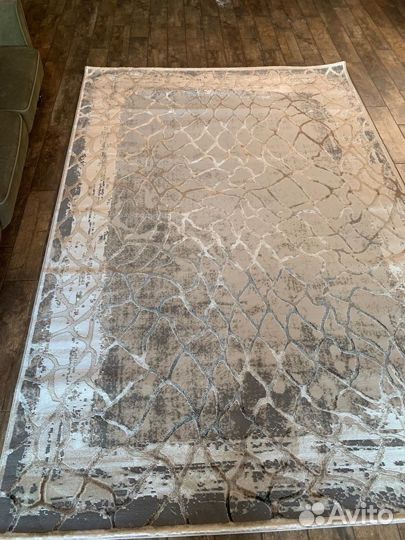 Ковер новый