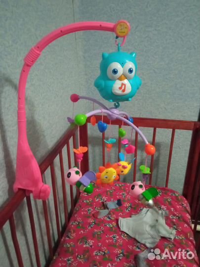Мобиль на кроватку новый