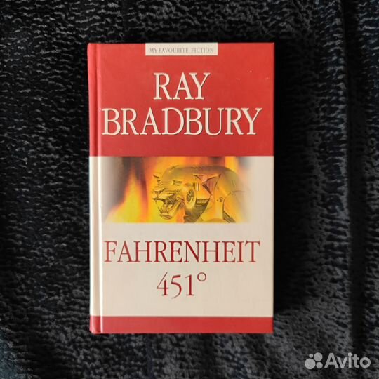 Рэй Брэдбери. 451 по Фаренгейту. На английском