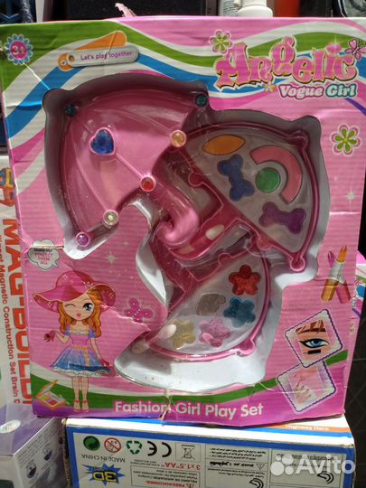 Косметика для девочек