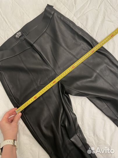 Zara кожаные леггинсы M