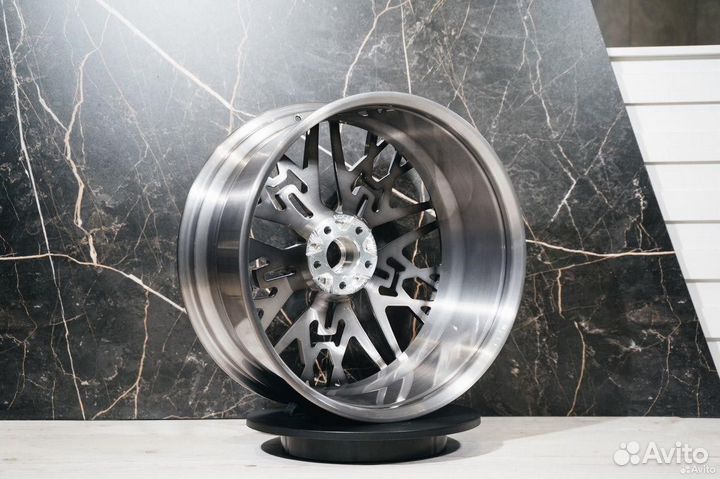 Кованные диски R21 BMW 1 Series