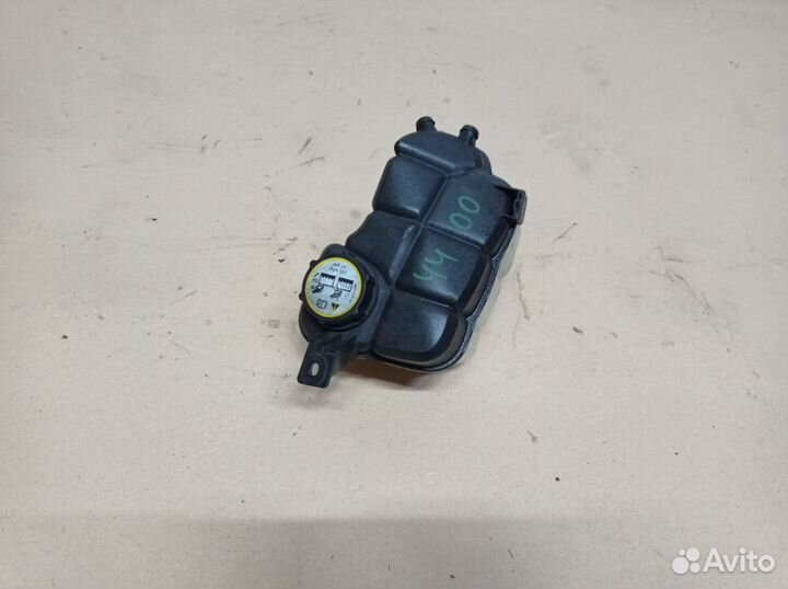 Вольво S80 XC70 XC60 S60 расширительный бачок