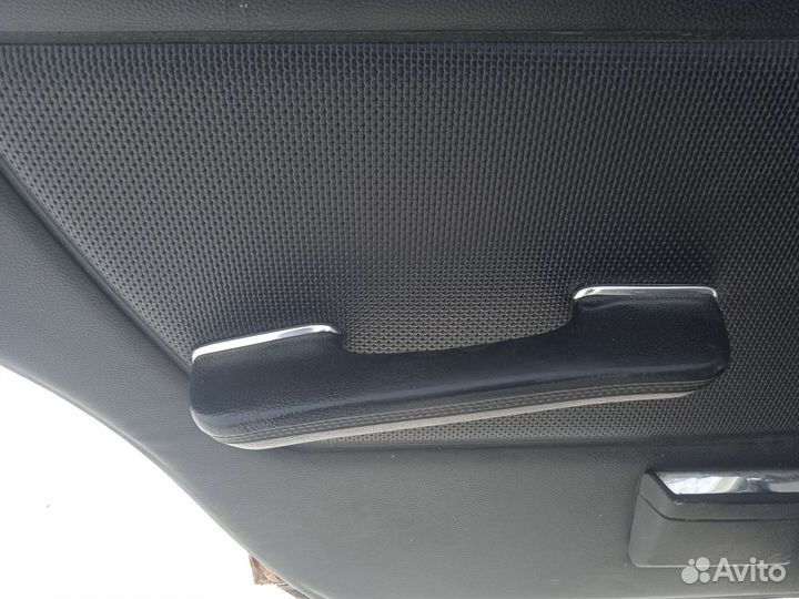 Ручки дверей салонные задние Mercedes w123 мерс