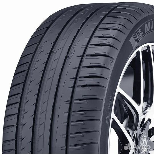Michelin Pilot Sport 4 SUV 295/45 R19