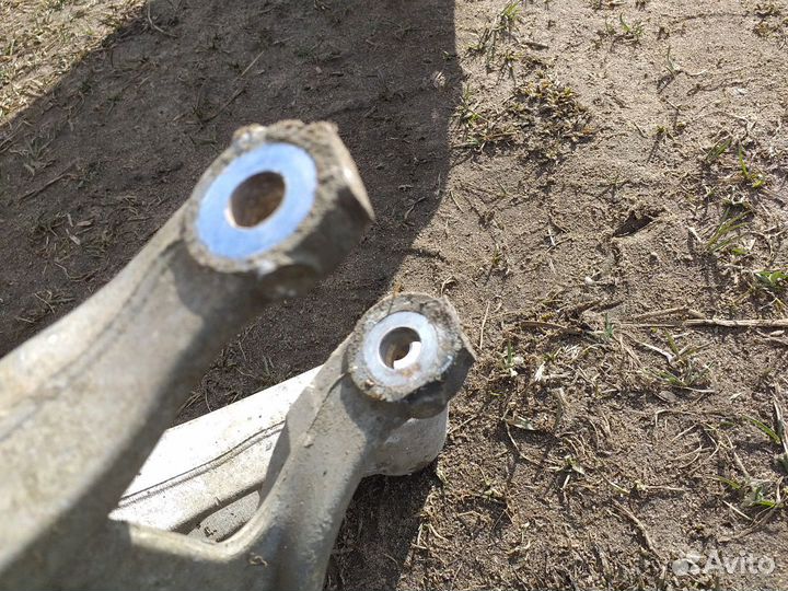 Рычаг задний BMW E46 Нижний алюминиевый