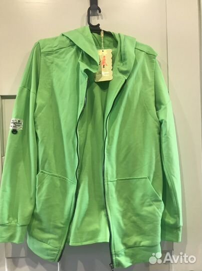 Спортивный костюм тройка, новый