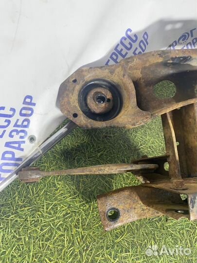 Подрамник задний Ford C-Max универсал 1.8 csdb