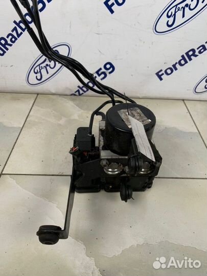 Блок ABS Ford Focus 3 CB8 1.6 (pnda) 2011