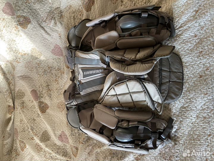 Вратарский нагрудник warrior