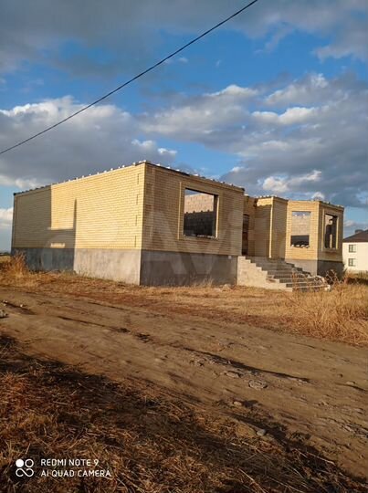 Дом 180 м² на участке 7,5 сот.