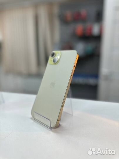 Муляж iPhone 15 Plus (Золотой)