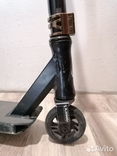 Трюковой самокат