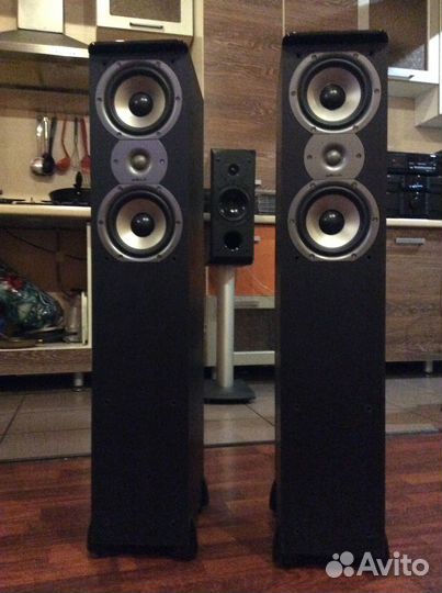 Polk Audio TSi 300 Black