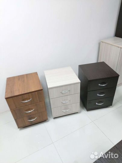 Тумба прикроватная