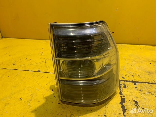 Фонарь задний правый Mitsubishi Pajero 4 2007-2015