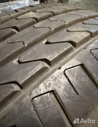 Continental AllSeasonContact 235/50 R19