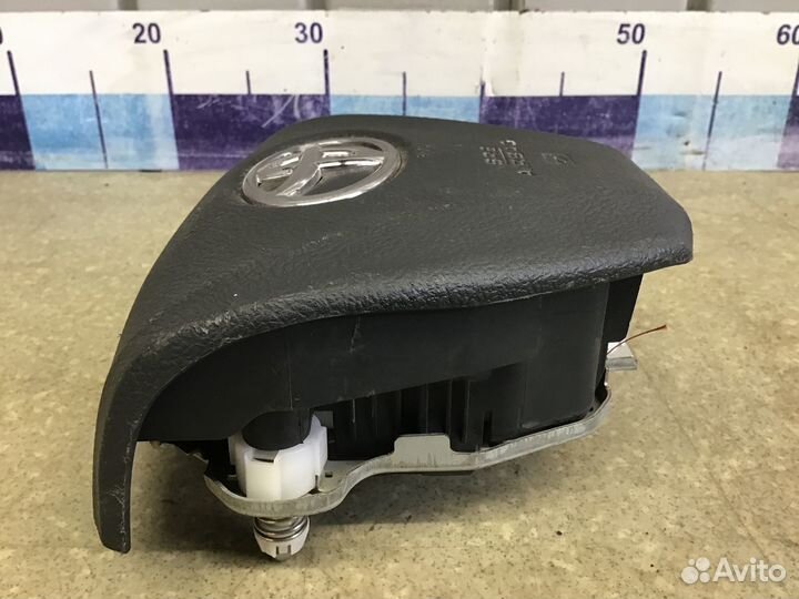 Подушка безопасности в рулевое колесо Toyota Camry