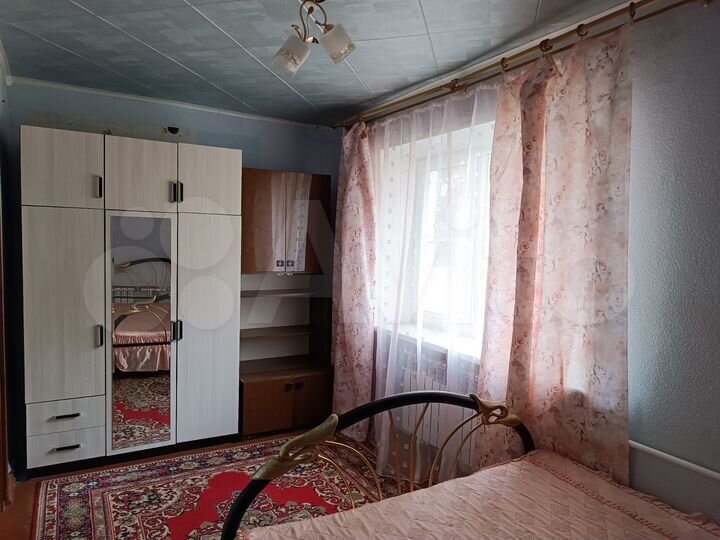 2-к. квартира, 46 м², 1/4 эт.