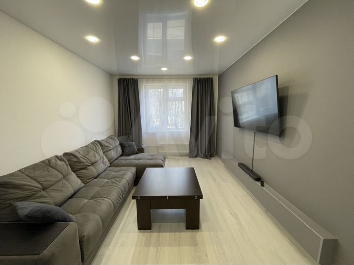 3-к. квартира, 58 м², 1/9 эт.