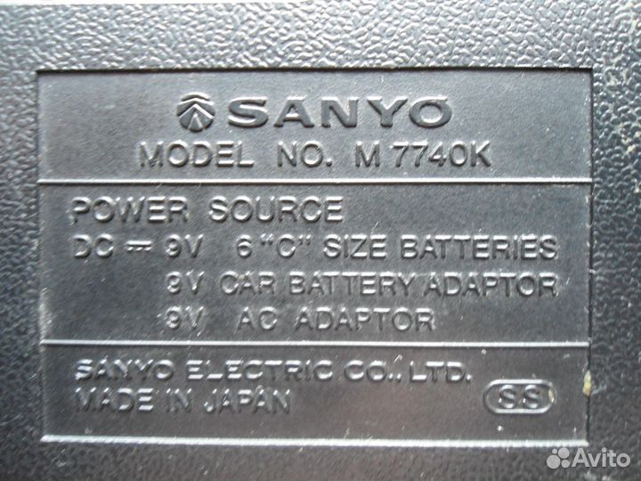 Японский кассетный магнитофон sanyo М 7740 К