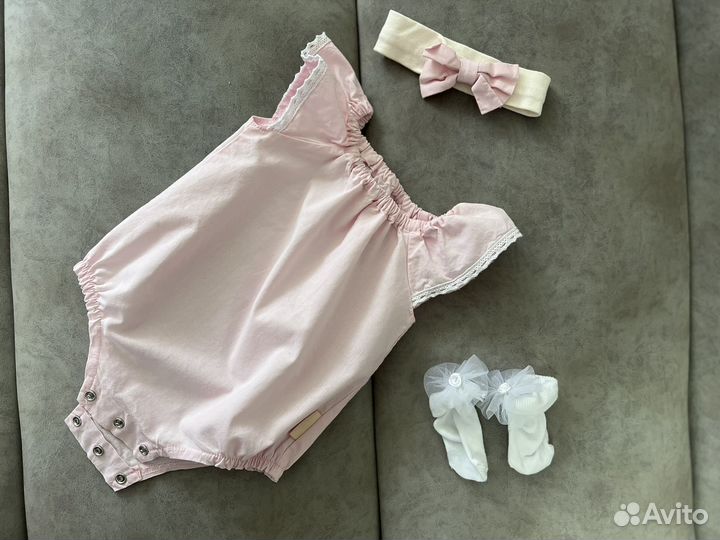 Одежда для новорожденных девочек пакетом 56-62