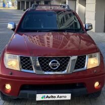 Nissan Navara 2.5 AT, 2007, 299 999 км, с пробегом, цена 620 000 руб.