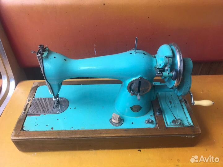 Швейная машинка