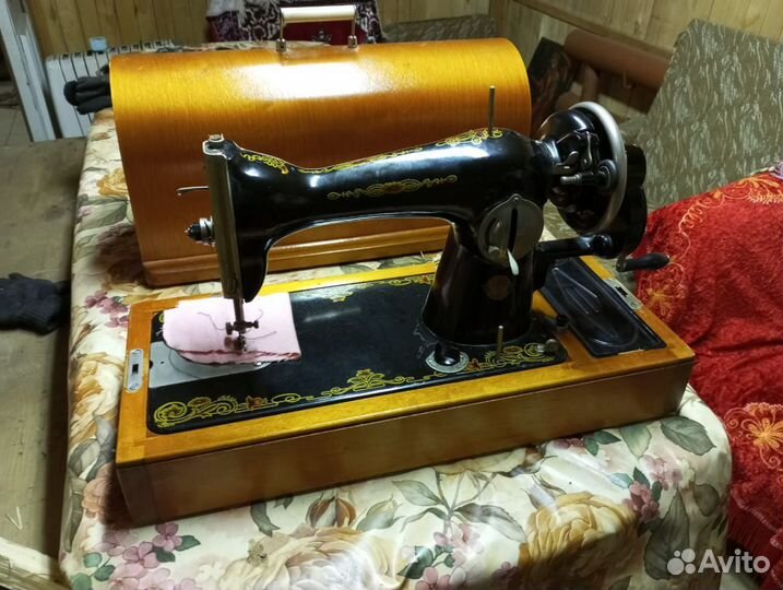 Швейная машина Подольск