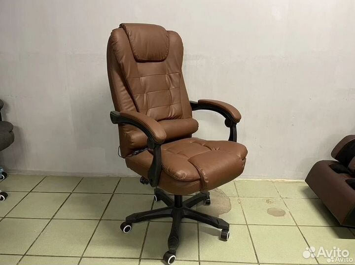 Компьютерное офисное кресло с массажем (новые)