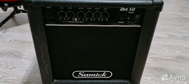 Электрогитара с комбиком