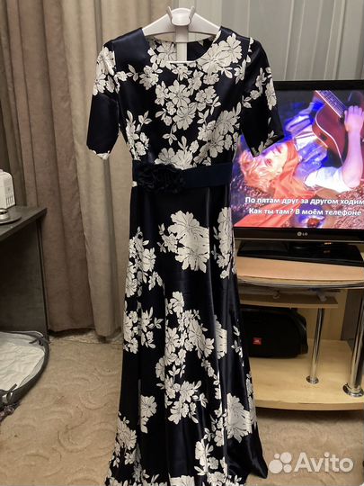 Вечернее платье в пол