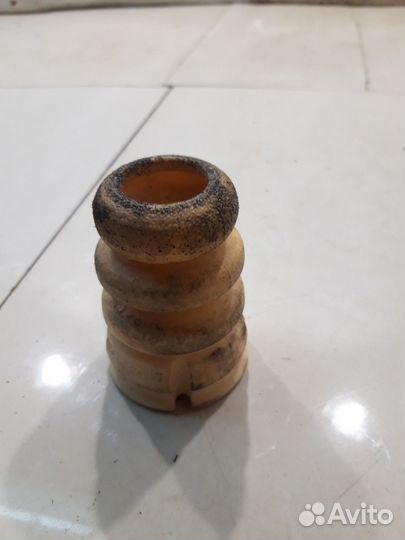 Отбойник переднего амортизатора правый