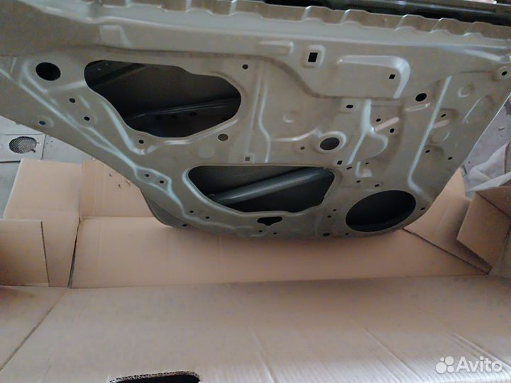 Двери на toyota camry 70