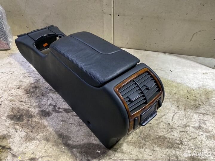 Подлокотник Mercedes-Benz S-Class W220 M113E50