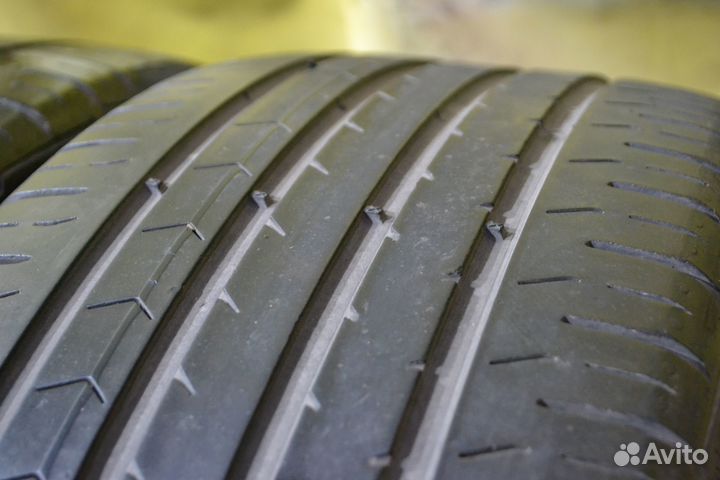 Continental ContiPremiumContact 5 225/60 R17