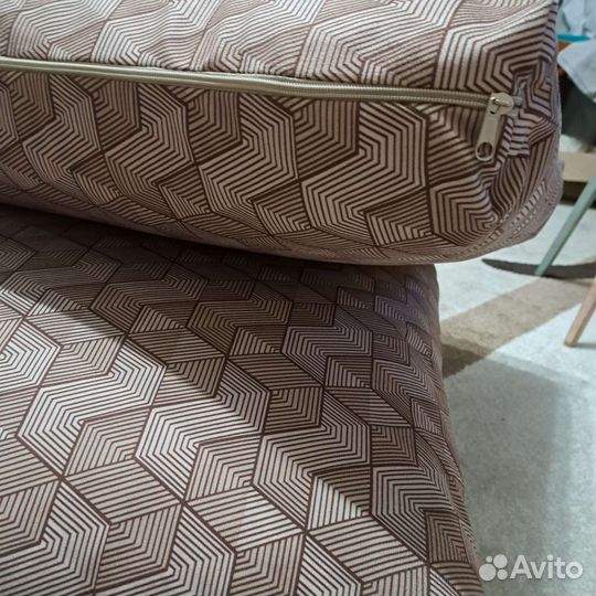Диванные подушки новые