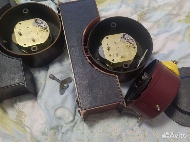 Часы настольные весна, будильник янтарь