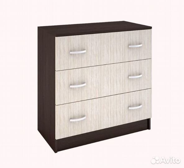 Комод с тремя ящиками