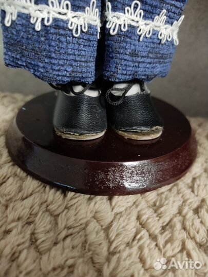 Кукла фарфоровая большая