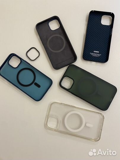 Чехол на iPhone 14