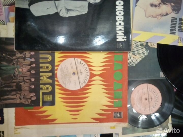 Коллекция грампластинок и др