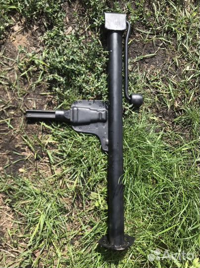 Домкрат оригинальный Mercedes w210 w202