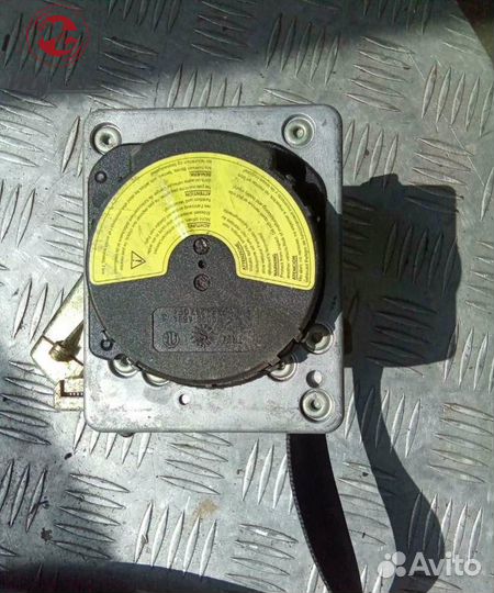 Ремень безопасности задний правый volkswagen passat b5 (1996-2001) 1.9 3b5857806