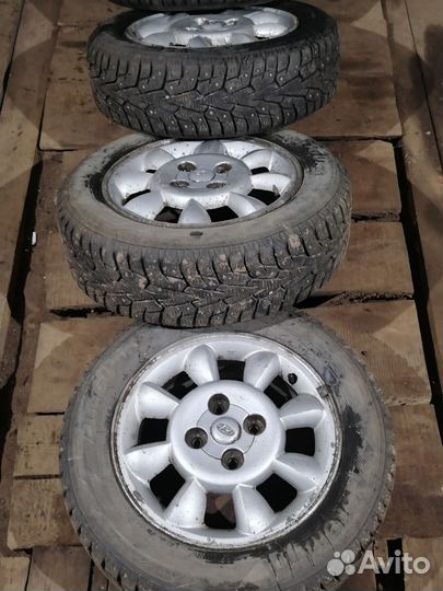 Yokohama Ice Guard Stud IG55 175/65 R14