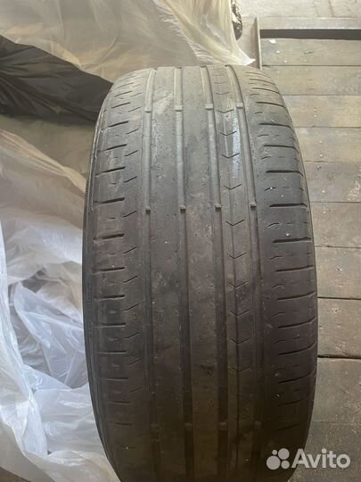 Continental ContiPremiumContact 215/55 R17 19W