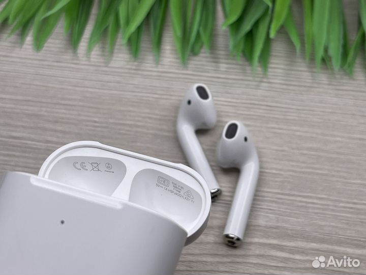 AirPods 2 новые, запечатанные (лучшая копия)