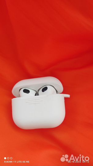 Беспроводные наушники