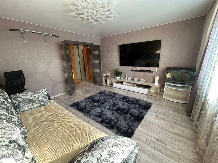 4-к. квартира, 78 м², 3/9 эт.