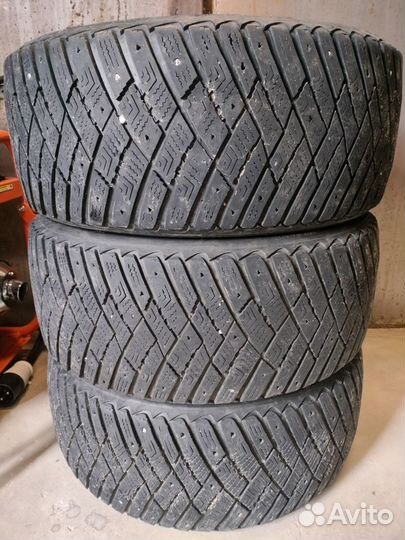 Goodyear Ultra Grip Ice Arctic 2 225/40 R18